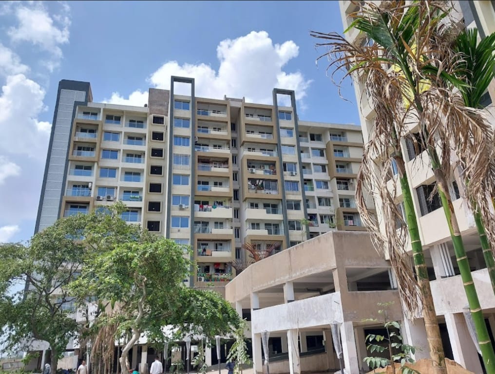 East 12 – Premium 2 & 3 BHK Flats In kachna Raipur 📍