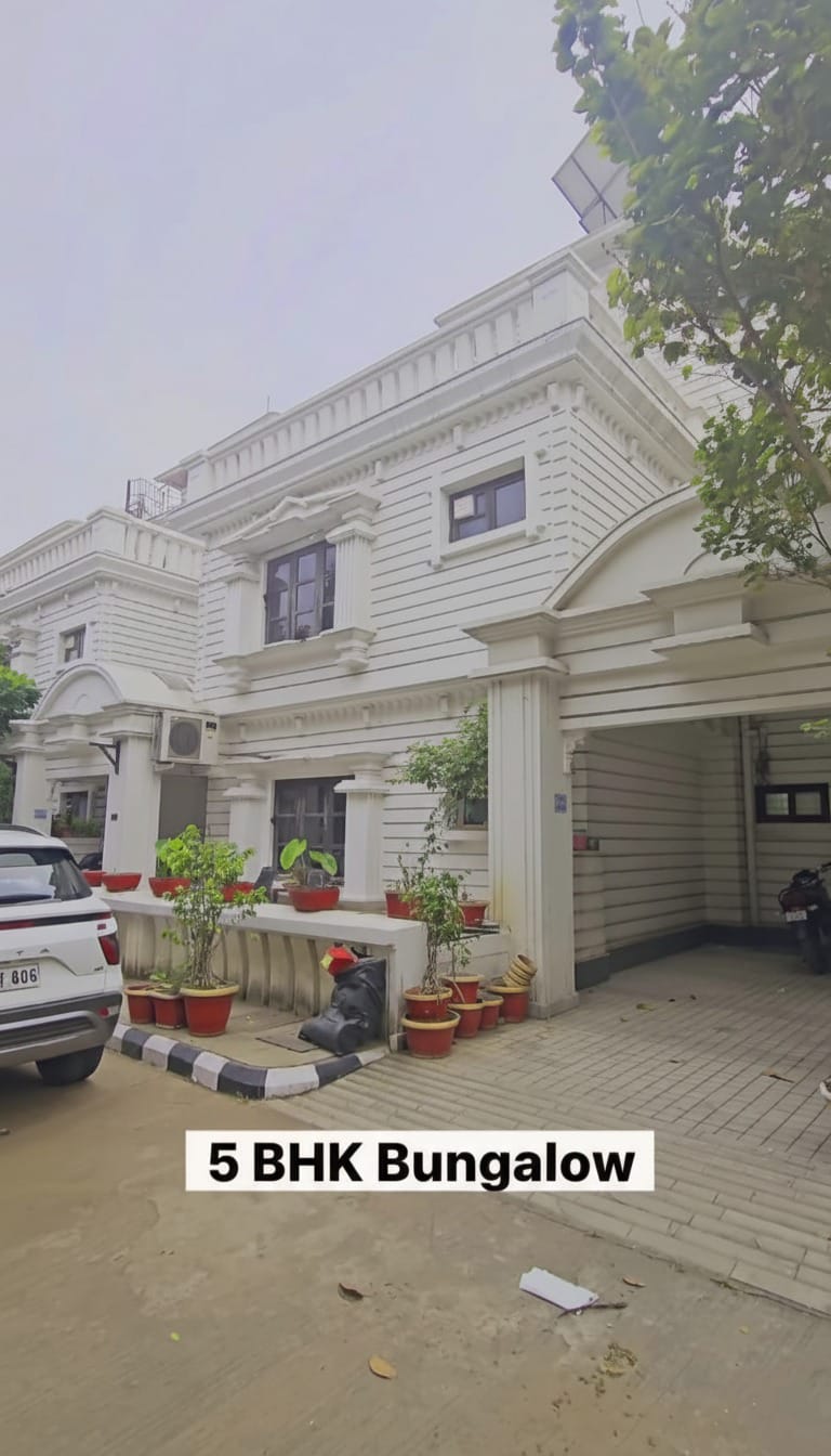 5BHK Luxury Bungalow for Sale in Romanesque Villas, Labhandi, Raipur –